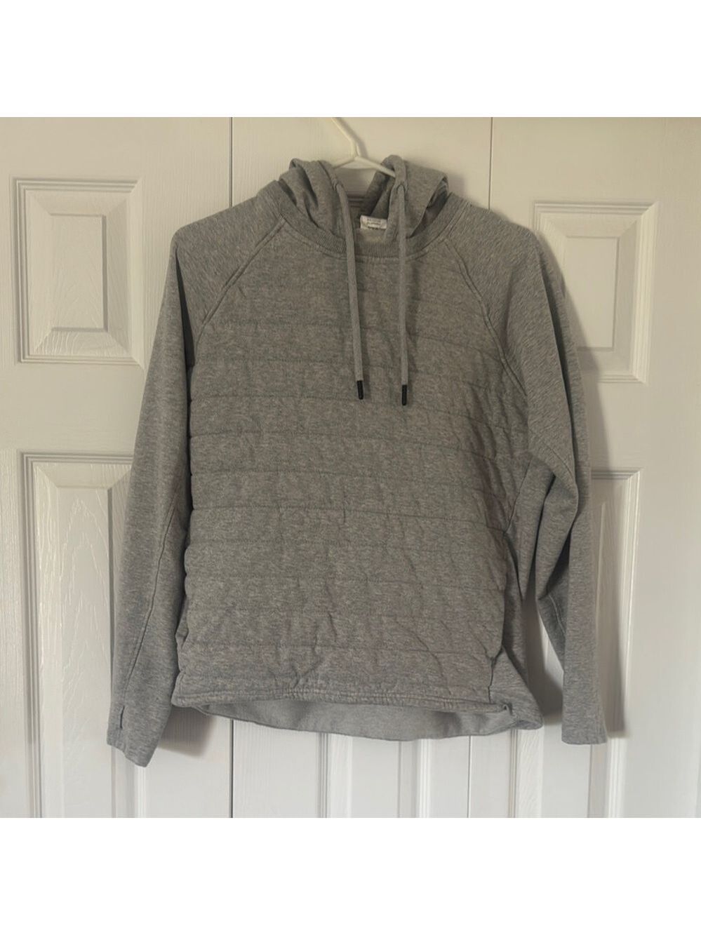 Womens Quilted Gray Hoodie Sweater